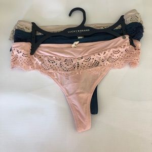 Lucky Brand Thong Set